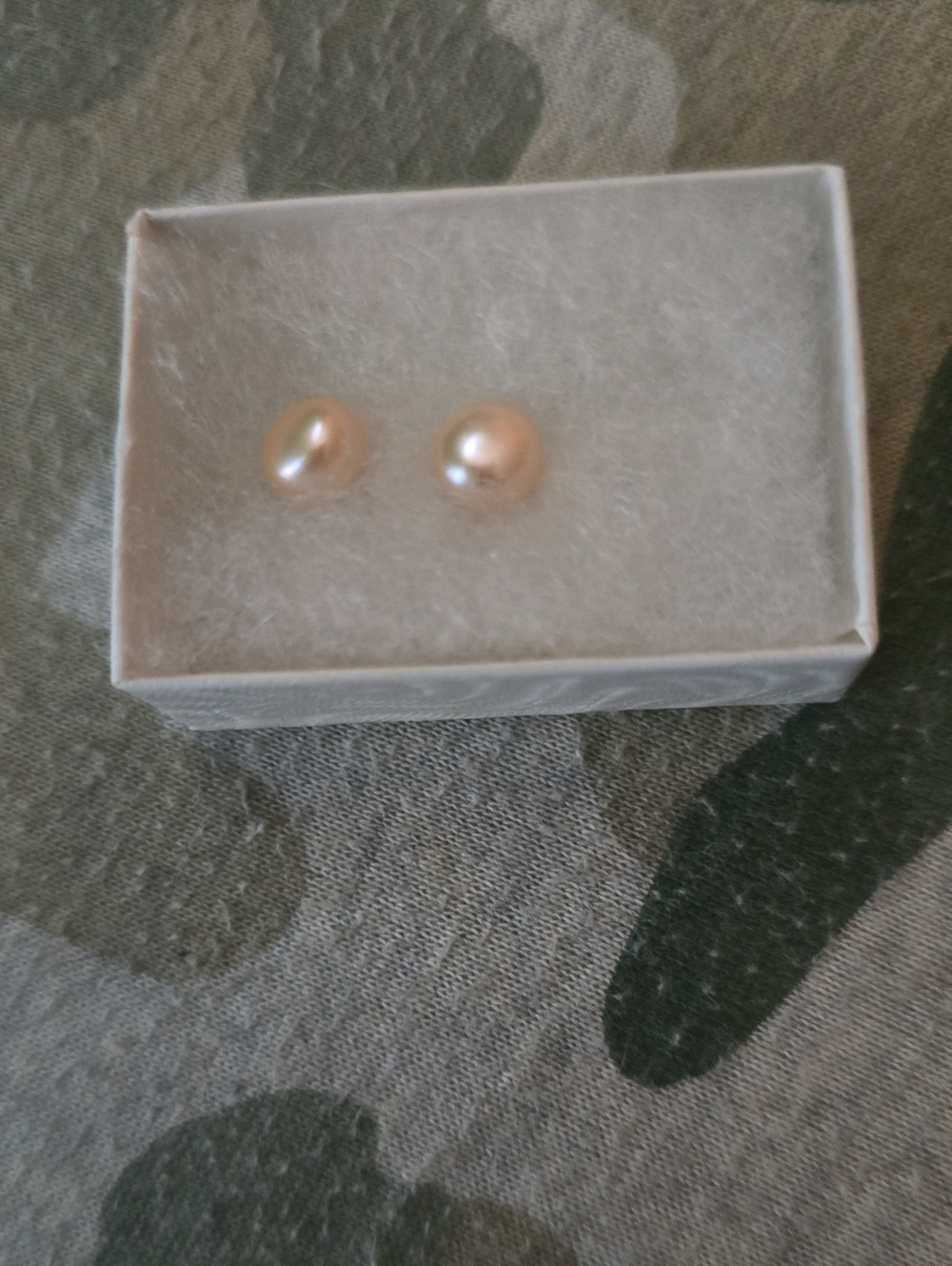 Classic Cream Pearl Stud Earrings - Women Jewelry